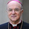 Arzobispo Carlo Maria Vigano